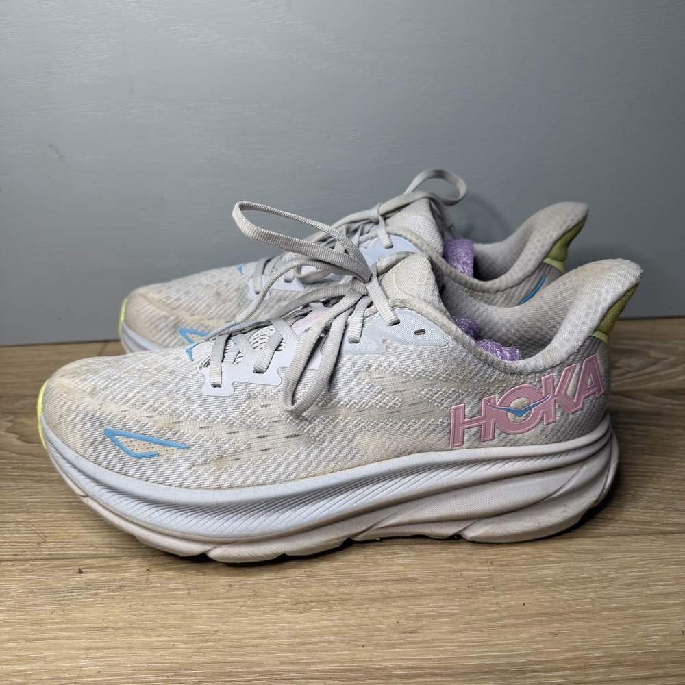 Hoka One One Clifton 9 Shoes Womens 10 Gray Pastel Running Sneakers 1127896 GLS